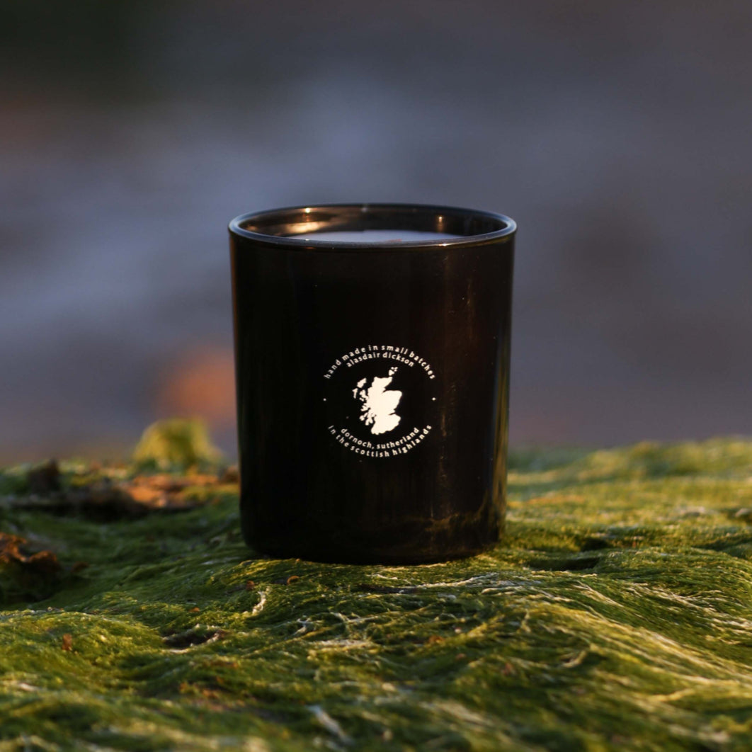 ceol na mara - candle image 0