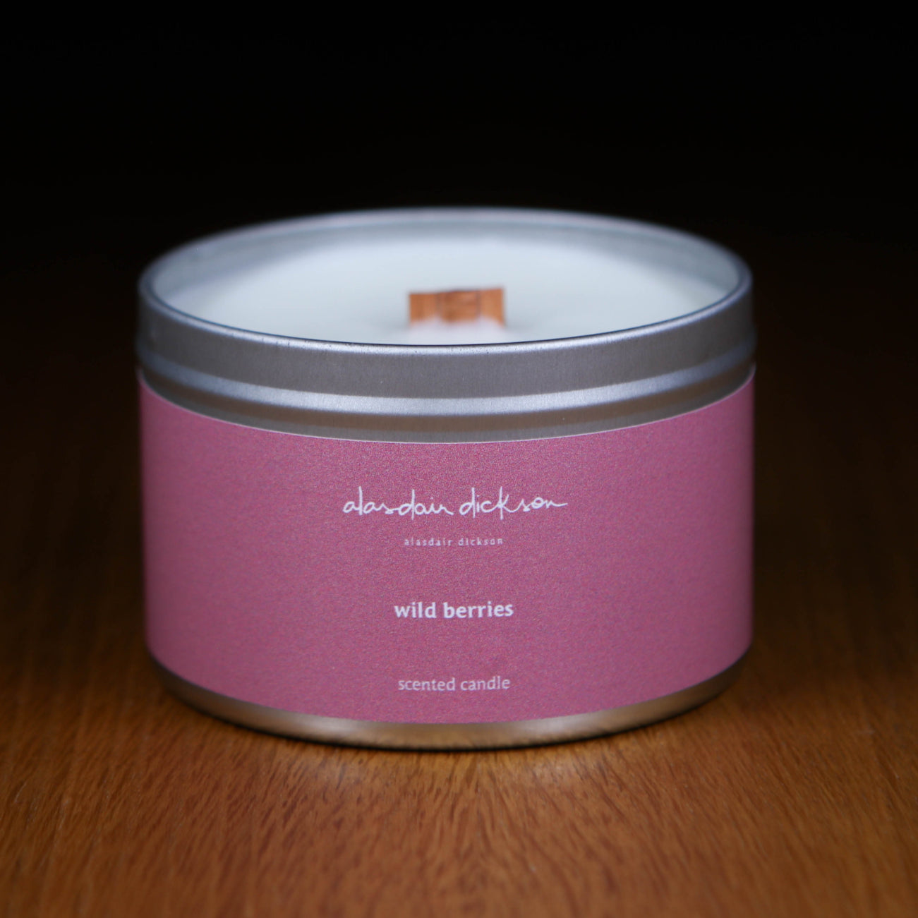 wild berries candle image 0